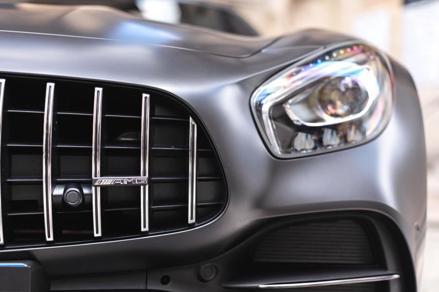 Детали экстерьера Mercedes-AMG GT C Roadster Edition 50 (R190) 2017 года  (фото 14 из 26)